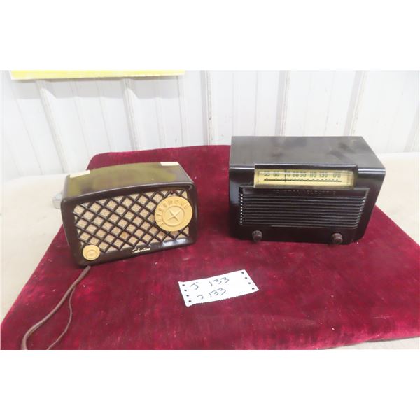 2 Bakelite Radios Silvertone General Electric