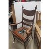 Image 4 : 2 Antique Chairs Need Seat