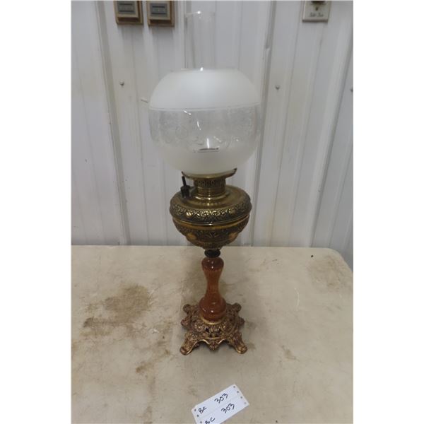 Parlor Aladdin Lamp With Shade