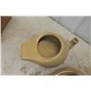 Image 3 : 2x Stoneware Chamber Pots