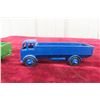 Image 3 : 2x Dinky Trucks, 4"