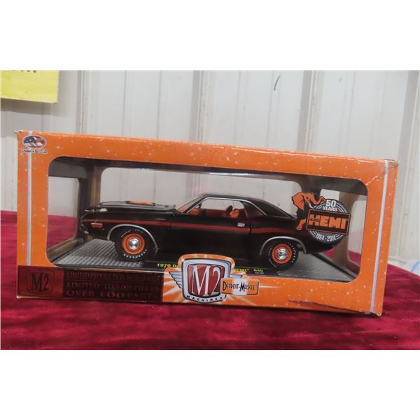 M2 Detroit Muscle 70 Dodge Challenger Die Cast, 1/25 Scale, with Box
