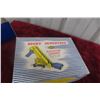 Image 8 : Dinky Super Toy #964 Elevator Loader, 6 1/2" x 8", w/ Box