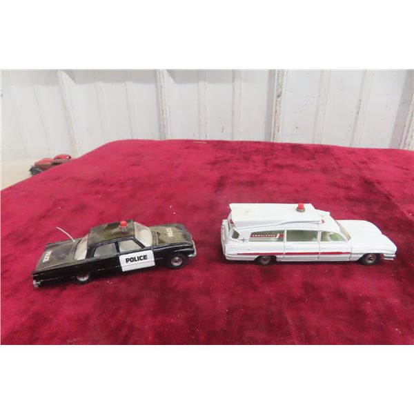 2x Dinky Super Toy Ambulance 5" & Ford Fairlane, 4"