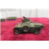 Image 9 : 10x Military Dinky Trucks, Tanks, Guns