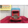 Image 5 : Tri-Ang No. 200 Tin Plate Transport Van, Made In England By Lines Bros, 1950s, 18 1/2" Long