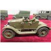Image 8 : 8x Military Dinky Trucks And Tankers, Biggest 5 1/2"
