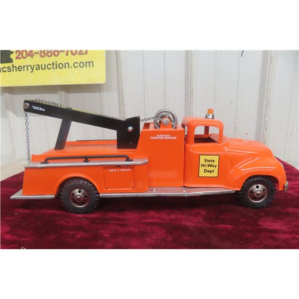 Tonka State Highway Department Tow Truck, Pressed Steel, 1950s, 16 1/2" Long