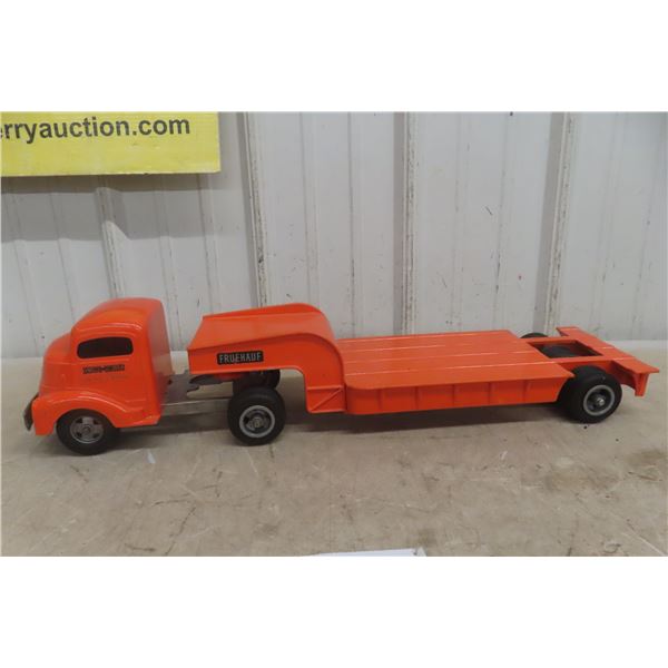 Smith-Miller GMC Truck And Fruehauf Lowboy Trailer, Pressed Metal And Cast Aluminum, 1950s