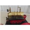 Image 5 : Wilesco D21 Stationary Steam Engine, Brass Boiler With Integrated Water Pump, Pressure Valve, 1960s