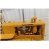 Image 3 : Caterpillar R2 Track Tractor, Die Cast, 1/16 Scale, Limited Edition, In Box