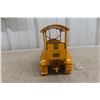 Image 11 : Caterpillar Twenty-Five Tractor, Die Cast, 1/16 Scale, In Box