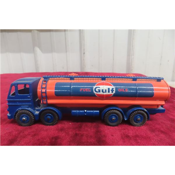 Dinky Super Toy Leyland Octopus Gulf Tanker Truck, 7 1/2"