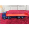 Image 3 : 2x Dinky Super Toy Trucks, 7 1/2"