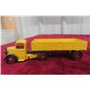 Image 3 : 2x Dinky Trucks, One 6" And One 5"