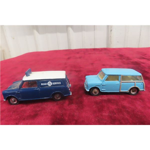 2x Dinky Cars Morris Traveller Mini Van, 3"