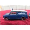 Image 2 : 2x Dinky Cars Morris Traveller Mini Van, 3"