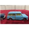 Image 5 : 2x Dinky Cars Morris Traveller Mini Van, 3"