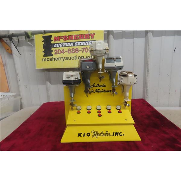 K&O Model Counter Display Rack, Push Button to Turn on Motors, 5 Vintage Outboards (2 Johnson & 3 E