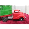 Image 2 : Hubley Kiddie Toy Motor Express Cast Iron No. 507, 1950s, 17 1/2"