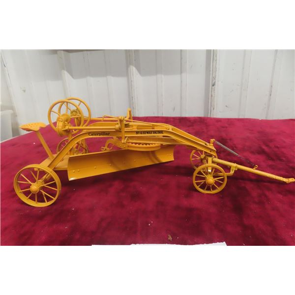 CAT No. 4 Old Time Style Grader, 12" Long