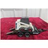 Image 6 : Bobcat 743 Skid Steer With Trailer, Die Cast, Trailer 9" Long Plus Ramps