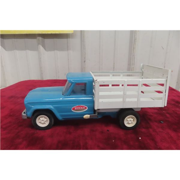 Tonka Pressed Steel Stake Truck, 1960s, 10" Long
