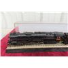 Image 2 : Bachmann Canadian Pacific Train Locomotive No. 3100 With Display Case 18" Long