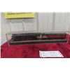 Image 6 : Bachmann Canadian Pacific Train Locomotive No. 3100 With Display Case 18" Long