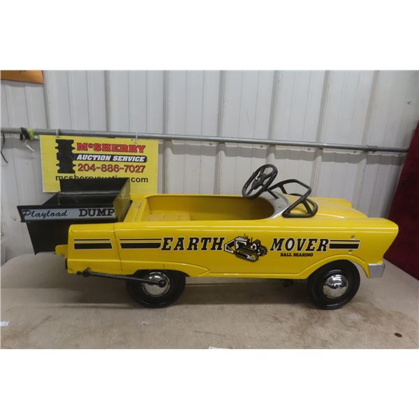 1960 Murray Earth Mover Pedal Car w/Dump Box Metal, 46" Long