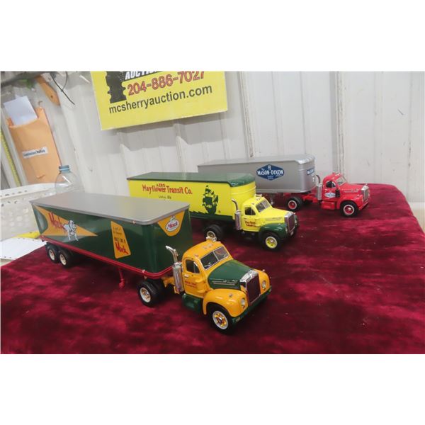 3x First Gear Die Cast Semi Trucks With Trailers, 1/34 Scale