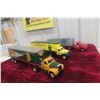Image 1 : 3x First Gear Die Cast Semi Trucks With Trailers, 1/34 Scale