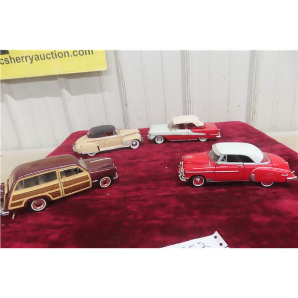 Lot of 4 Die Cast Cars, 1/24 Scale