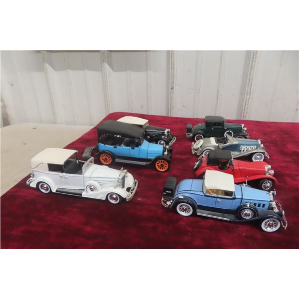 Lot of 7 Signature Series Die Cast Cars, 1/43 Scale