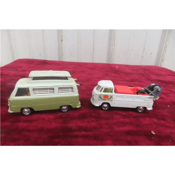 Lot of 2 Corgi Wallis Wagons, Die Cast, 1/43 Scale