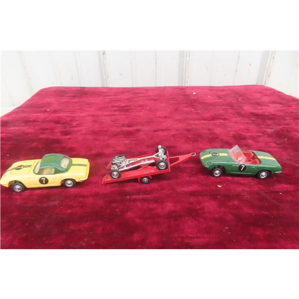 Lot of 3 Corgi Die Cast Race Cars With Trailer, 1/43 Scale