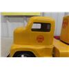 Image 3 : Tonka Shell Pressed Steel Tanker Truck and Trailer, 1970s 23 1/2" Long