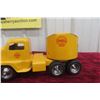 Image 8 : Tonka Shell Pressed Steel Tanker Truck and Trailer, 1970s 23 1/2" Long