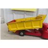Image 8 : Structo Hydraulic Dump Truck, Pressed Steel, 1950s–1960s, 21" (Pin on Cylinder Needs Adjusting)