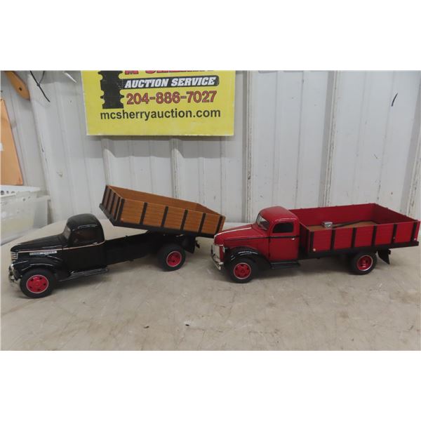 2x Promotional Die Cast Utility Trucks, 1/16 Scale Vintage