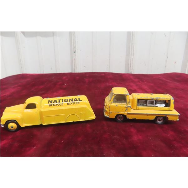 2 Dinky Trucks Including 436 Atlas Cargo and 443 Studebaker Tanker