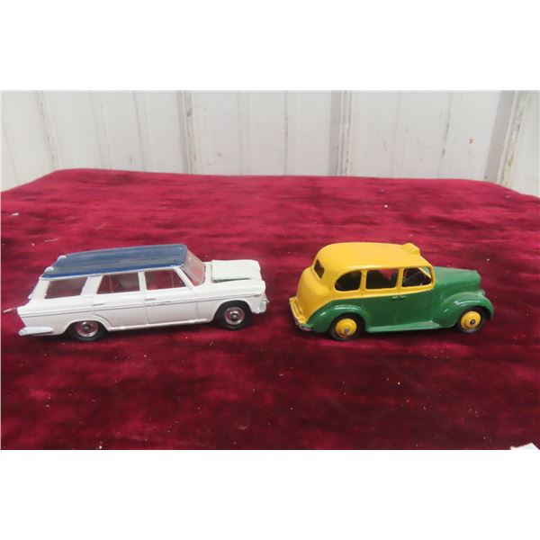 2x Dinky Cars 40H Austin Taxi Station Wagon, 4" and 3 1/2"