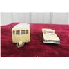 Image 4 : 2x Dinky 449 Chevrolet El Camino + 811 Caravan