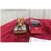 Image 9 : 2x First Gear Die 1/34 Scale Cast Mack Tow Truck + 53 White Delivery Truck
