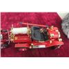 Image 7 : 2x Signature Die Cast Fire Trucks 1/18 Scale & Ford Model T 1/24 Scale