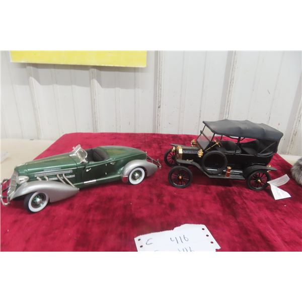 Franklin Mint 1913 Ford Model T 1/16 Scale + ERTL 1935 Auburn 851