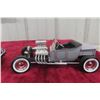 Image 3 : Two Die Cast Hot Rods Including 1932 Ford Coupe and Ford T-Bucket