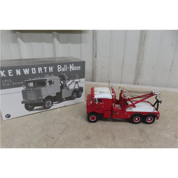 First Gear 53 Kenworth Bull Nose Tow Truck, 1/34 Scale, In Box