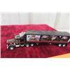 Image 3 : 5x Matchbox Ultra Semi Trucks and Trailer, Die Cast, 1/100 or 1/90 Scale