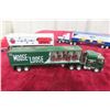 Image 5 : 5x Matchbox Ultra Semi Trucks and Trailer, Die Cast, 1/100 or 1/90 Scale